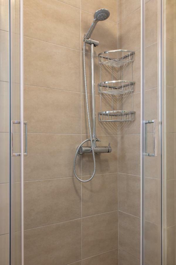 Royalty Suites Loft Никити Екстериор снимка