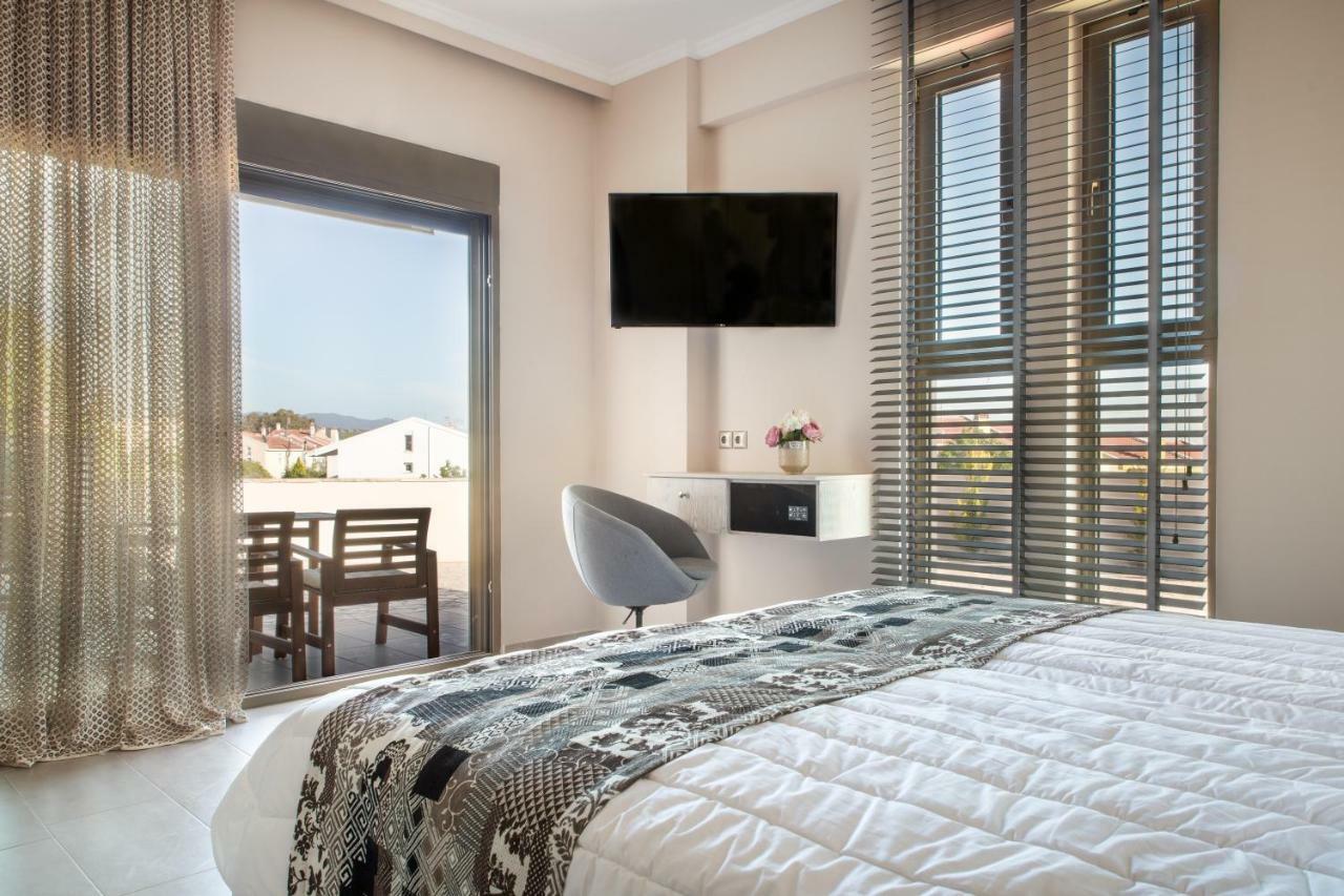 Royalty Suites Loft Никити Екстериор снимка